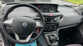 2011 Lancia Ypslon